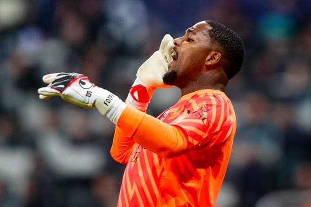 13th December 2023; St James Park, Newcastle, England; UEFA Champions League Football, Newcastle United versus AC Milan; Goalkeeper Mike Maignan of AC Milan shouts instructions to his defenders  ActionPlus12585526 GrahamxWilson
