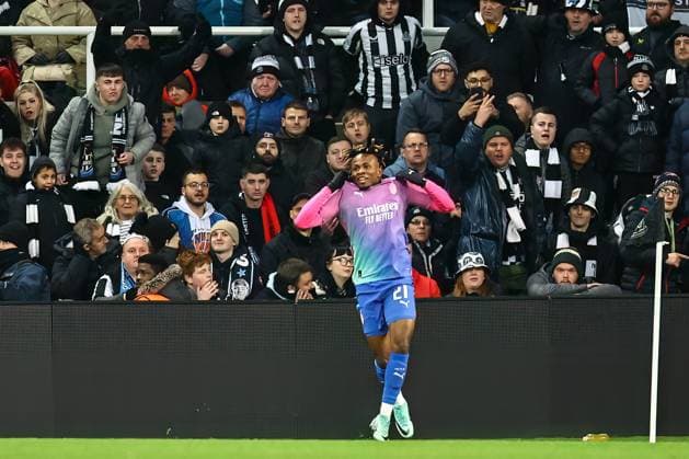 UEFA Champions League Newcastle United v AC Milan Samuel Chukwueze 21 of AC Milan celebrates his goal to make it 1-2 during the UEFA Champions League match Newcastle United vs AC Milan at St. James s Park, Newcastle, United Kingdom, 13th December 2023 (Photo by Mark Cosgrove News Images) Newcastle St. James s Park Tyne and Wear United Kingdom Copyright: xMarkxCosgrove NewsxImagesx