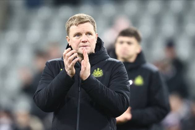 Newcastle United v AC Milan Champions League 13-12-2023. Newcastle Manager Eddie Howe applauds the fans at the end of during the Champions League match between Newcastle United and AC Milan at St. James s Park, Newcastle, England on 13 December 2023. Newcastle St. James s Park Tyne and Wear England Editorial use only , Copyright: xStephenxDobsonx PSI-18596-0067