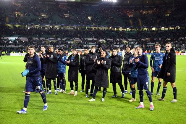 GLASGOW - Feyenoord players disappointed after the UEFA Champions League Group E match between Celtic FC and Feyenoord at Celtic Park on December 13, 2023 in Glasgow, Scotland. ANP OLAF KRAAK Group E - UEFA Champions League 2023 2024 xVIxANPxSportx xxANPxIVx 486227759 originalFilename: 486227759.jpg