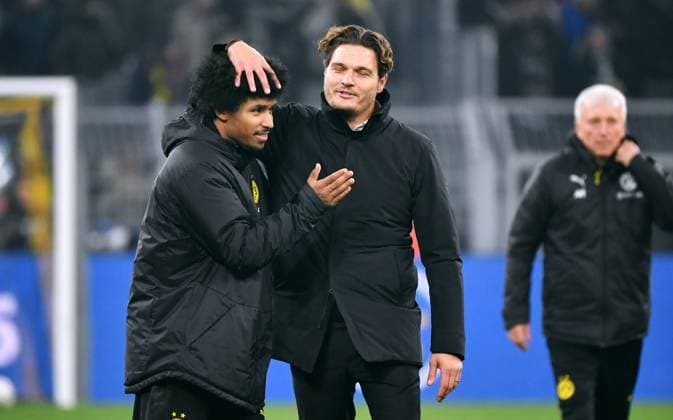 Football, Champions League, Germany, Men, Season 2023 2024, Matchday 6, Signal Iduna Park Dortmund Bor Dortmund FC Paris Saint Germain 1 1 Head coach Edin Terzic BVB and Karim Adeyemi BVB after the match UEFA REGULATIONS PROHIBIT ANY USE OF PHOTOGRAPHS AS IMAGE SEQUENCES AND OR QUASI VIDEO