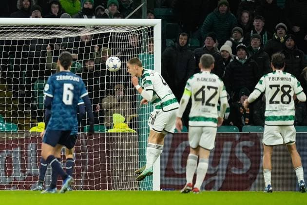 Gustaf Lagerbielke of Celtic scorers with a header at the back post to give Celtic a 2-1 lead. Celtic v Feyenoord, UEFA Champions League, Group E, Football, Celtic Park, Glasgow, UK - 13 Dec 2023 EDITORIAL USE ONLY No use with unauthorised audio, video, data, fixture lists, club league logos or live services. Online in-match use limited to 120 images, no video emulation. No use in betting, games or single club league player publications.  Copyright: xStuartxWallace Shutterstockx 14254242ax