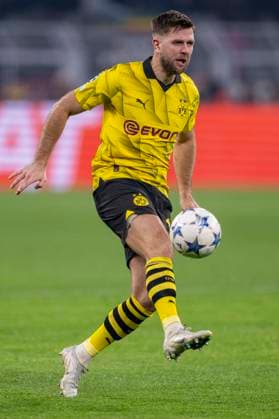 Soccer Champions League Matchday 6 Borussia Dortmund Paris St Germain on 13 12 2023 at Signal Iduna Park Dortmund Niclas Füllkrug runs with the ball at his foot IMPORTANT NOTE In accordance with UEFA regulations, it is prohibited to use or have used photographs taken in the stadium and or of the match in the form of sequential images and or video-like photo series Copyright: xKirchner DavidxInderliedx