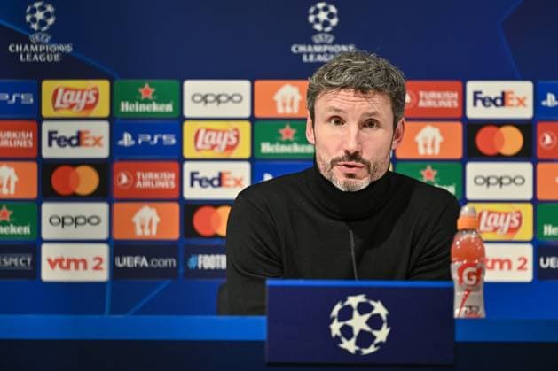 231213 R Antwerp FC vs FC Barcelona, Barca Mark Van Bommel , head coach of Antwerp , pictured during the post game press conference, PK, Pressekonferenz after the Uefa Champions League matchday 6 game in group H in the 2023-2024 season between Royal Antwerp FC and FC Barcelona on December 14 , 2023 in Antwerpen, Belgium. (Photo by David Catry Isosport) ANTWERPEN BELGIUM  Copyright: xx 424307