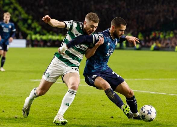Celtic v Feyenoord Rotterdam UEFA Champions League James Forrest of Celtic (left) and D?vid Hancko of Feyenoord Rotterdam compete for the ball during the UEFA Champions League Group E match at Celtic Park, Glasgow Copyright: xFredxPalmerx FIL-19372-0125 UK Newspapers OUT