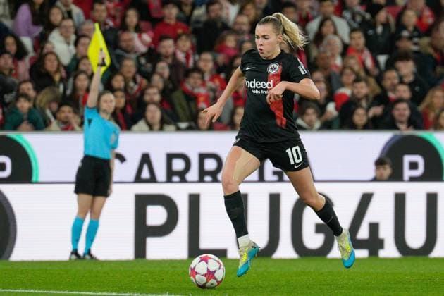 December 13, 2023, Lisbon, Portugal: Laura Freigang of SG Eintracht Frankfurt seen in action during the UEFA Women s Champions League Group A football match between SL Benfica and SG Eintracht Frankfurt at Estadio da Luz. Final score; SL Benfica 1:0 SG Eintracht Frankfurt. Lisbon Portugal - ZUMAs197 20231213_aaa_s197_154 Copyright: xBrunoxdexCarvalhox