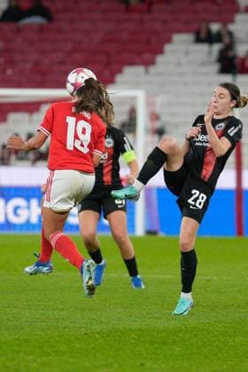December 13, 2023, Lisbon, Portugal: Catarina Amado of SL Benfica (L) and Barbara Dunst of SG Eintracht Frankfurt (R) seen in action during the UEFA Women s Champions League Group A football match between SL Benfica and SG Eintracht Frankfurt at Estadio da Luz. Final score; SL Benfica 1:0 SG Eintracht Frankfurt. Lisbon Portugal - ZUMAs197 20231213_aaa_s197_173 Copyright: xBrunoxdexCarvalhox