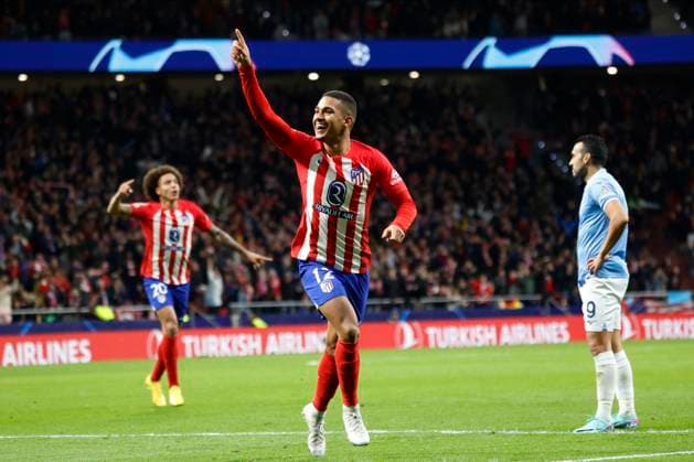 Atletico de Madrid vs Lazio Samuel Lino of Atletico de Madrid during Atletico de Madrid vs Lazio Champions League match on December 13, 2023 at Civitas Metropolitano Stadium in Madrid, Spain. Photo: Senis Cebolla ALFAQUI Madrid Spain EDITORIAL USE ONLY Copyright: xx SenisxCebollax xALFAQUIx 0374434948st
