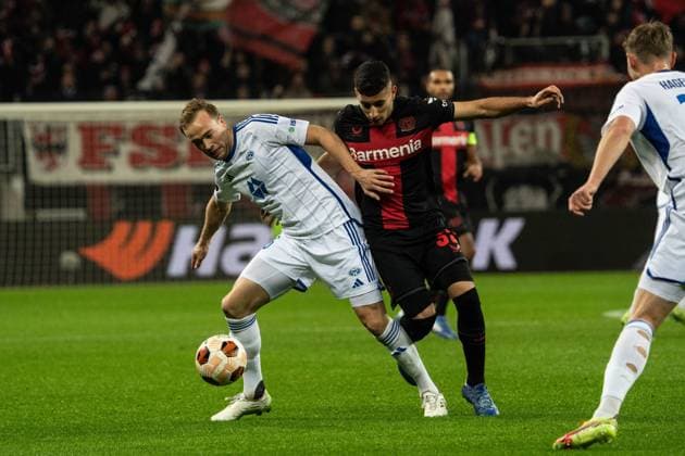 GER, UEFA Europa League matchday 6, Bayer 04 Leverkusen vs Molde Fotballklubb 14 12 2023, BayArena, Leverkusen, GER, UEFA Europa League matchday 6, Bayer 04 Leverkusen vs Molde Fotballklubb In the picture duel between Martin Ellingsen Molde Fotballklubb, 6 Ayman Azhil Bayer 04 Leverkusen, 32 nordphotoxGmbHxx xChristianxSchulze nph000300