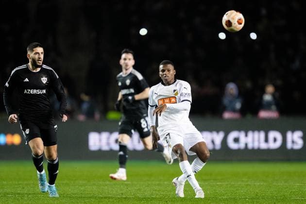 231214 Akoua Romeo Amane of Häcken during the UEFA Europa League match between Qarabag and Häcken on December 14, 2023 in Baku Photo Carl Sandin BILDBYRAN code CS CS0469 fotboll football soccer football uefa europa league qarabag häcken bbeng  Copyright: CARLxSANDIN BB231214CS052