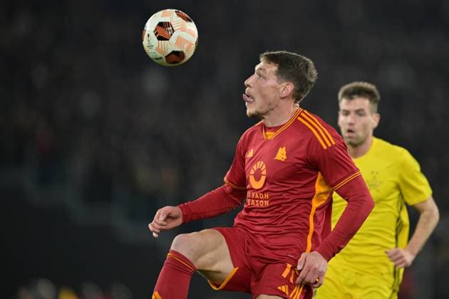 Foto Alfredo Falcone LaPresse 14 Dicembre 2023 - Roma, Italia - calcio - Roma vs Sheriff Tiraspol - Uefa Europa League 2023-2024 Girone G - Stadio Olimpico di Roma. Nella foto: Andrea Belotti (11 AS Roma) Foto Alfredo Falcone LaPresse December 14, 2023 Rome, Italy - sport, soccer - Roma vs Sheriff Tiraspol - Uefa Europe League 2023-2024 Group G - Olimpic Stadium & xee;n Rome. In the pic: Andrea Belotti (11 AS Roma)  Copyright: xAlfredoxFalcone LaPressex