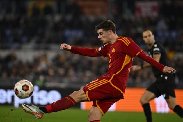 Nicola Zalewski of A.S. Roma during the UEFA Europa League Matchday 6, Group G, between A.S. Roma - F.C. Sheriff Tiraspol on 14 December 2023 at the Olympic Stadium in Rome, Italy.  Copyright: xDomenicoxCippitelli IPAxSportx x xx IPA_42221662 IPA_Agency_IPA42221662