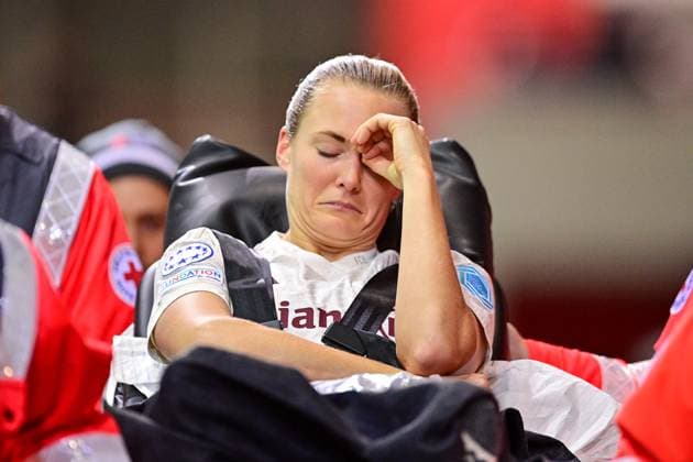 Magdalena Eriksson FC Bayern Munich, FCB, 5 is carried off on a stretcher, has to be substituted due to injury, injured, injury, injured, sporting injury, 14 12 2023, Munich Germany , Football, UEFA Womens Champions League, Group C, FC Bayern Munich Ajax Amsterdam xslx