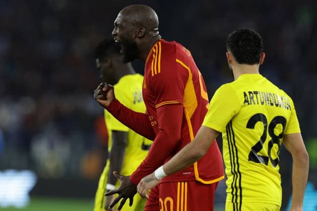 UEFA Europa League Group G AS Roma vs Sheriff Tiraspol Roma™s Belgian forward Romelu Lukaku looks dejected during UEFA Europa League Group G match between AS Roma vs Sheriff Tiraspol at Olimpico stadium on December 14, 2023 in Rome, Italy. ABPH0071 Copyright: xAntonioxBalascox