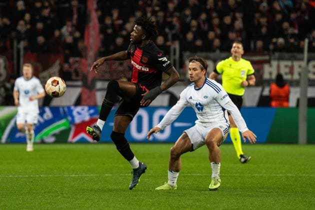 GER, UEFA Europa League matchday 6, Bayer 04 Leverkusen vs Molde Fotballklubb 14 12 2023, BayArena, Leverkusen, GER, UEFA Europa League matchday 6, Bayer 04 Leverkusen vs Molde Fotballklubb Pictured Edmond Tapsoba Bayer 04 Leverkusen, 12 Receiving the ball nordphotoxGmbHxx xChristianxSchulze nph000300