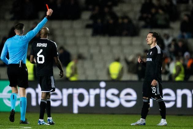 231214 Abdellah Zoubir of Qarabag receives a red card during the UEFA Europa League match between Qarabag and Häcken on December 14, 2023 in Baku Photo Carl Sandin BILDBYRAN code CS CS0469 fotboll football soccer fotball uefa europa league qarabag häcken bbeng bbauto depp  Copyright: CARLxSANDIN BB231214CS074