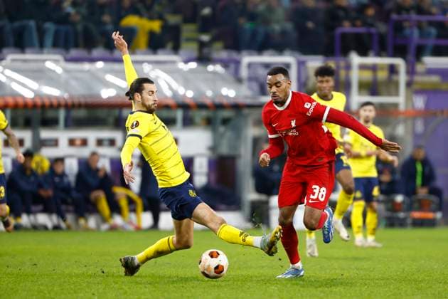 Union SG v Liverpool FC - UEFA Europa League BRUSSELS, BELGIUM - DECEMBER 14 : Burgess Christian defender of Union St-Gilloise and Gravenberch Ryan midfielder of Liverpool pictured during the UEFA Europa League Group E match between Union SG and Liverpool at the Anderlecht stadium on December 14, 2023 in Brussels, Belgium, 14 12 2023 Brussels Belgium  Copyright: xJanxDexMeuleneirx