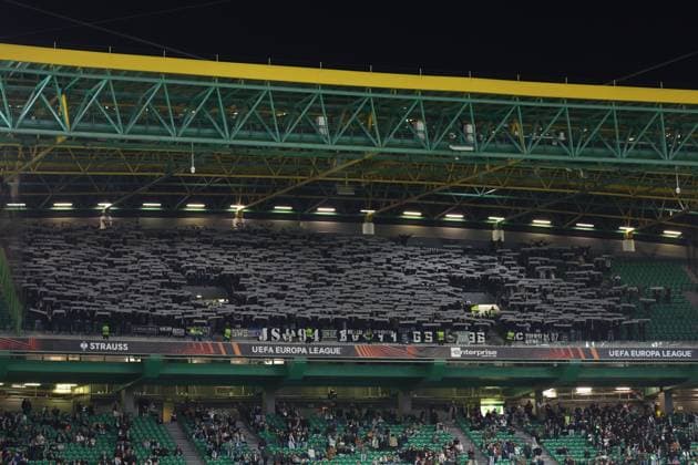 SOCCER - UEFA EL, Sporting vs Sturm LISBON,PORTUGAL,14.DEC.23 - SOCCER - UEFA Europa League, group stage, Sporting CP vs SK Sturm Graz. Image shows fans (Sturm).  GEPAxpictures xChrisxBauer
