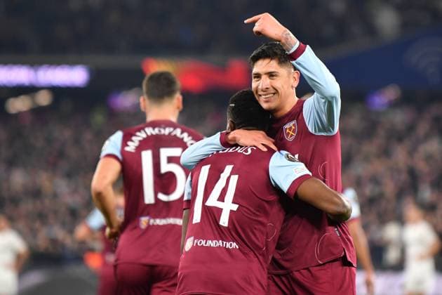 Mohammed Kudus of West Ham United celebrates scoring the opening goal during the UEFA Europa League match between West Ham United and SC Freiburg at the London Stadium, Queen Elizabeth Olympic Park , London, England on 14 December 2023. Copyright: xPhilxHutchinsonx 39240016
