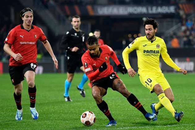 Rennes Villarreal PHOTOPQR OUEST FRANCE Philippe RENAULT ; Rennes ; 14 12 2023 ; UEFA. Europa League. Phase de groupe. Football. Rennes Villarreal Lorenz Assignon Rennes et Daniel Parejo Villarreal Photo Philippe RENAULT Ouest-France Rennes France  Copyright: xPHOTOPQR OUESTxFRANCE MAXPPPxPhilippexRENAULTx 20231214OFR7217 20231214OFR7217