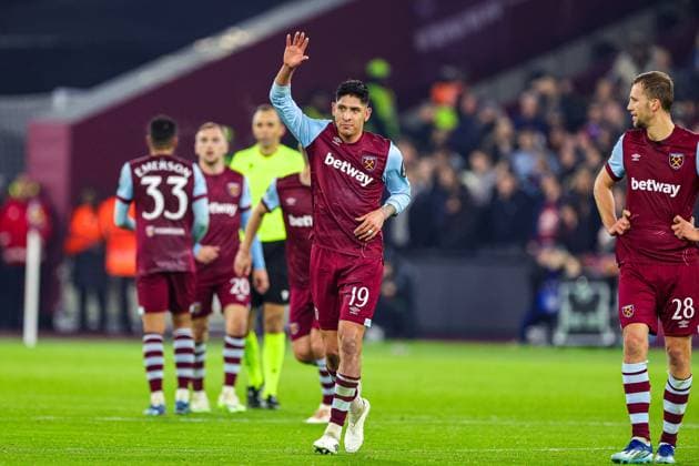 West Ham United v Freiburg Europa League 14 12 2023. Goal 2-0 Edson Alvarez (19) of West Ham United scores a goal and celebrates during the Europa League match between West Ham United and Freiburg at the London Stadium, London, England on 14 December 2023. Editorial use only , Copyright: xNigelxKeenex PSI-18584-0022