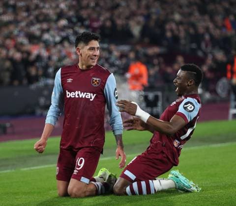 Edson Alvarez of West Ham United celebrates scoring their sides second goal with team-mate Mohammed Kudus West Ham United v Freiburg, UEFA Europa League, Group A, Football, London Arena, London, UK - 14 Dec 2023 EDITORIAL USE ONLY No use with unauthorised audio, video, data, fixture lists, club league logos or live services. Online in-match use limited to 120 images, no video emulation. No use in betting, games or single club league player publications. Copyright: xMichaelxZemanek Shutterstockx 14254605o