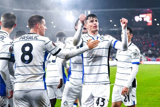 SOSNOWIEC, POLAND - DECEMBER 14: Giovanni Bonfanti (43) of Atalanta BC celebrates his goal during UEFA Europa League Matchday 6 group stage match between Rakow Czestochowa and Atalanta BC at Zaglebiowski Park Sportowy on December 14, 2023 in Sosnowiec, Rakow Czestochowa v Atalanta BC Copyright: xMateuszxSobczakx