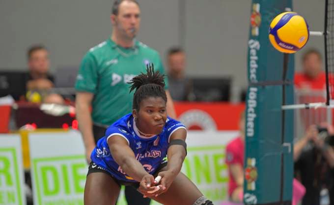 14 12 2023, Stuttgarts Krystal Rivers, Dresdner SC MTV Allianz Stuttgart 1 3, Volleyball, DVV Cup, semi-final, Dresden Germany