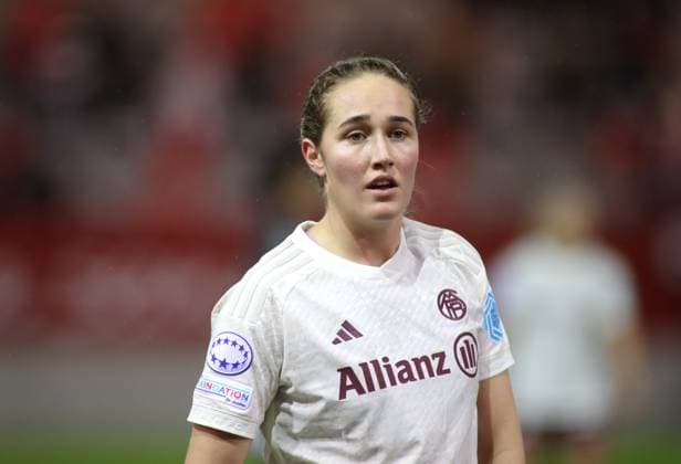 Munich, Germany 14 December 2023 Soccer, Women, Champions League, Matchday 3, Season 2023 2024, FC Bayern Munich Ajax Amsterdam, Campus Sydney Lohmann FC Bayern Munich Head, Upper Body, Portrait