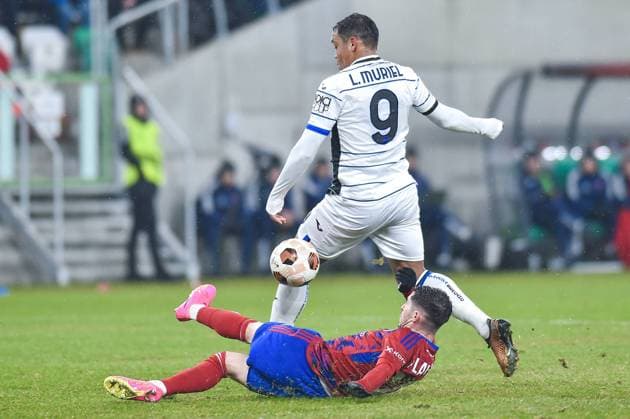 2023.12.14 Sosnowiec Pilka nozna Eliminacje Liga Europy UEFA Sezon 2023 2024 Rakow Czestochowa - Atalanta BC N z Srdjan Plavsic, Luis Muriel Foto Marcin Bulanda PressFocus 2023.12.14 Sosnowiec Football UEFA Europa League Season 2023 2024 Rakow Czestochowa - Atalanta BC Srdjan Plavsic, Luis Muriel Credit: Marcin Bulanda PressFocus NEWSPIX.PL --- Newspix.pl POLAND OUT!  20231214xPF_MB284