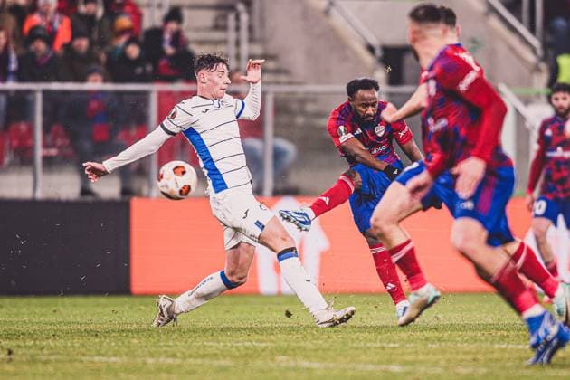 SOSNOWIEC 14.12.2023 MECZ 6. KOLEJKA GRUPA D LIGA EUROPY SEZON 2023 24: RAKOW CZESTOCHOWA - ATALANTA BC UEFA EUROPA LEAGUE GROUP D MATCH: JOHN YEBOAH FOT. JAKUB ZIEMIANIN 400mm.pl NEWSPIX.PL --- Newspix.pl POLAND OUT!  20231214_IMG_1962