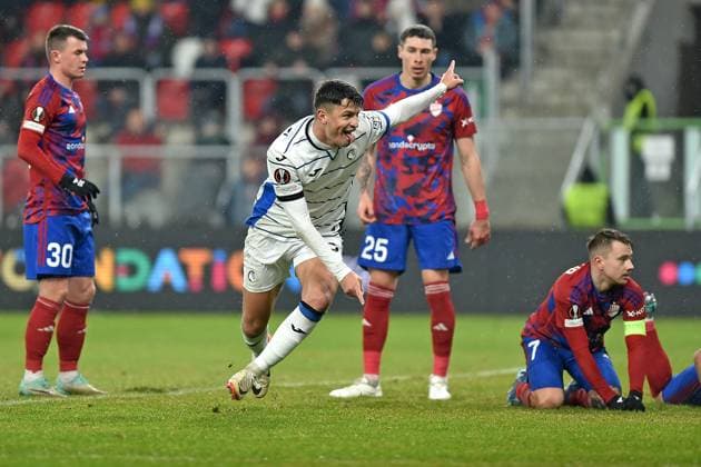 2023.12.14 Sosnowiec Pilka nozna, UEFA Liga Europy, sezon 2023 2024 Rakow Czestochowa - Atalanta Bergamo N z Giovanni Bonfanti, radosc po bramce na 0-2, gol, bramka Foto Krzysztof Porebski PressFocus 2023.12.14 Sosnowiec Football, UEFA Europa League, 2023 24 season Rakow Czestochowa - Atalanta Bergamo Giovanni Bonfanti, radosc po bramce na 0-2, gol, bramka Credit: Krzysztof Porebski PressFocus NEWSPIX.PL --- Newspix.pl POLAND OUT! 20231214PF_KP97032