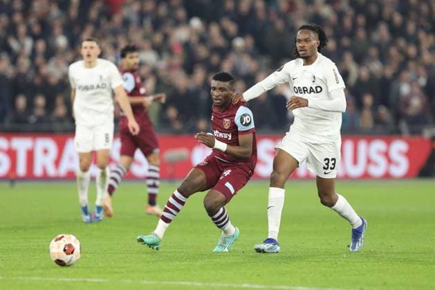 Mohammed Kudus of West Ham United and Jordy Makengo of SC Freiburg compete for the ball during the UEFA Europa League match between West Ham United and SC Freiburg at the London Stadium, Queen Elizabeth Olympic Park , London, England on 14 December 2023. Copyright: xJoshuaxSmithx 39250022