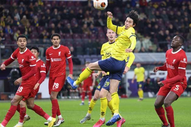 231214 Royale Union Saint-Gilloise vs Liverpool FC Koki Machida of Union in action with the ball during a football game between Royale Union Saint-Gilloise and Liverpool FC on day 6 in Group E of the UEFA Europa League season 2023-2024 competition on December 14, 2023 in Brussels, Belgium. (Photo by Frank Abbeloos Isosport) BRUSSELS BELGIUM  Copyright: xx 424871