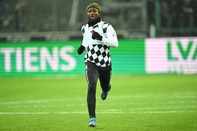 GER, 1 FBL, Borussia Moenchengladbach vs SV Werder Bremen 15 12 2023, Stadion im Borussia Park, Moenchengladbach, GER, 1 FBL, Borussia Moenchengladbach vs SV Werder Bremen im Bild picture shows End of match score 2 2 Naby Keita Werder Bremen 18 nordphotoxGmbHx xDenkinger nph00015