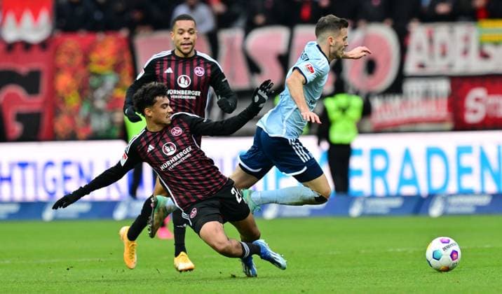 16 12 2023 Soccer season 2023 2024 2 Soccer Bundesliga 17 Matchday 1 FC Nürnberg FCN Club Hamburger SV HSV Sportfoto Zink xwoxzix DFL regulations prohibit any use of photographs as image sequences and or quasi video only for editorial use Nathaniel Brown 27, 1 FC Nürnberg FCN Laszlo Benes 8, Hamburger SV HSV