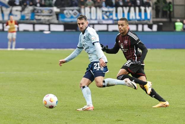 16 12 2023 Soccer season 2023 2024 2 Soccer Bundesliga 17 Matchday 1 FC Nürnberg FCN Club Hamburger SV HSV Sportfoto Zink DaMa xdaxmax DFL regulations prohibit any use of photographs as image sequences and or quasi video only for editorial use Levin Öztunalil Oeztunali 21, Hamburger SV HSV Jan Gyamerah 28, 1 FC Nürnberg FCN