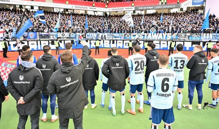 16 12 2023 Soccer season 2023 2024 2 Soccer Bundesliga 17 Matchday 1 FC Nürnberg FCN Club Hamburger SV HSV Sportfoto Zink xwoxzix DFL regulations prohibit any use of photographs as image sequences and or quasi video only for editorial use Mannschaft Team HSV after end of match in front of fans Fanblock