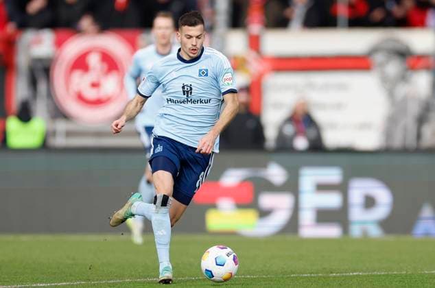 Image Laszlo Benes Hamburger SV, 8 l r 16 12 2023, Football, 2 Bundesliga, 1 FC Nürnberg Hamburger SV, GER, Nuernberg, Max Morlock Stadion, DFL REGULATIONS PROHIBIT ANY USE OF PHOTOGRAPHS AS IMAGE SEQUENCES AND OR QUASI VIDEO Copyright: HMBxMedia xHeikoxBecker