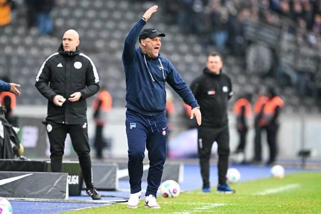 2 Bundesliga Hertha BSC Berlin VfL Osnabrück on 16 12 2023 at the Olympiastadion in Berlin Coach Pal Dardai Hertha BSC Berlin dissatisfied, disappointed, disappointed, dejected MT
