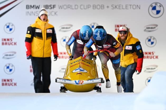 Bilder des Jahres 2023, Sport 12 Dezember Sport Themen der Woche KW50 Sport Bilder des Tages BOBSLEIGH - IBSF WC Innsbruck-Igls INNSBRUCK,AUSTRIA,17.DEC.23 - BOBSLEIGH - IBSF World Cup, two-man, ladies. Image shows Lisa Buckwitz and Vanessa Mark (GER).  GEPAxpictures xDanielxSchoenherr