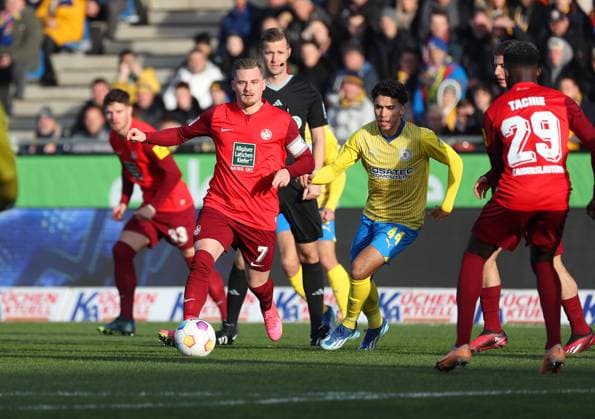 Braunschweig vs Kaiserslautern, 2 BL Braunschweig, 17 12 2023, FOOTBALL Eintracht Braunschweig vs 1 FC Kaiserslautern, 2 BL, Season 2023 24 Marlon Ritter 1 FC Kaiserslautern Braunschweig
