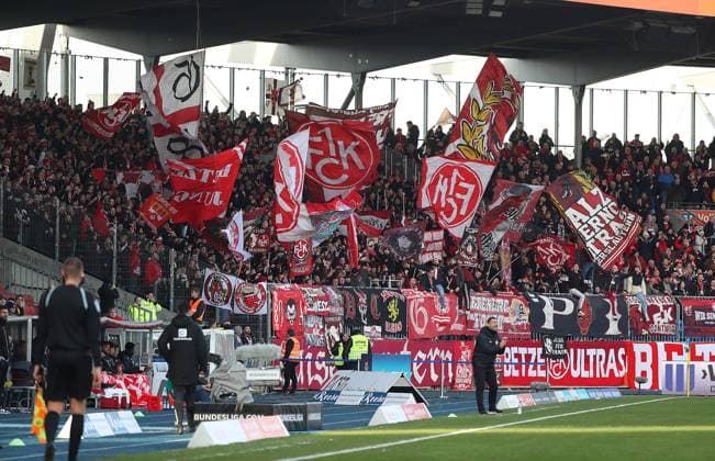 Braunschweig vs Kaiserslautern, 2 BL Braunschweig, 17 12 2023, FOOTBALL Eintracht Braunschweig vs 1 FC Kaiserslautern, 2 BL, Season 2023 24 1 FCK Fans Braunschweig
