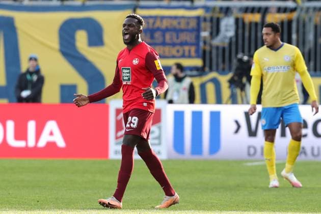 Richmond Tachie 1 FC Kaiserslautern,29 2 Soccer Bundesliga Season 2023 2024 Eintracht Braunschweig vs 1 FC Kaiserslautern at Eintracht Stadium in Braunschweig Action,Soccer,Man,Men,Germany,17 12 2023