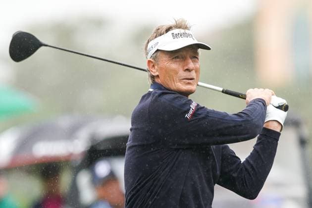 December 17, 2023, Orlando, Florida, USA: Bernhard Langer tees off the first hole during the final round of the 2023 PNC Championship at Ritz-Carlton Golf Club. Orlando USA - ZUMAw109 20231217_fap_w109_033 Copyright: xDebbyxWongx