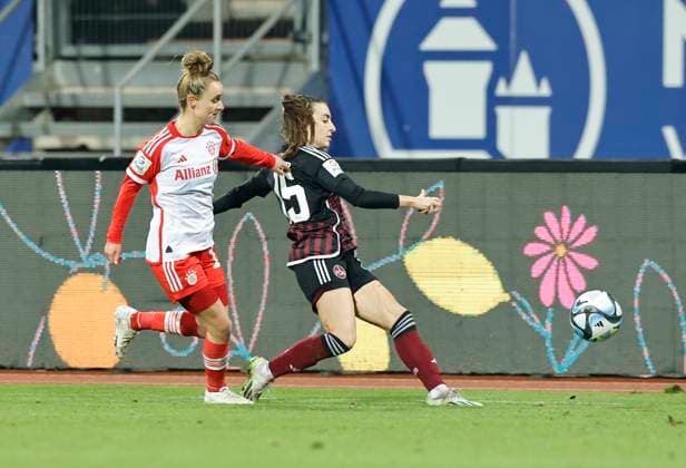 17 12 2023 Soccer Season 2023 2024 1 Women Soccer Bundesliga 10 Matchday 1 FC Nuremberg FCN Club FC Bayern Munich FCB Sportfoto Zink DaMa xdaxmax Lina Magull 16, FC Bayern Munich FCB Rebekka Salfelder 15, 1 FC Nuremberg FCN