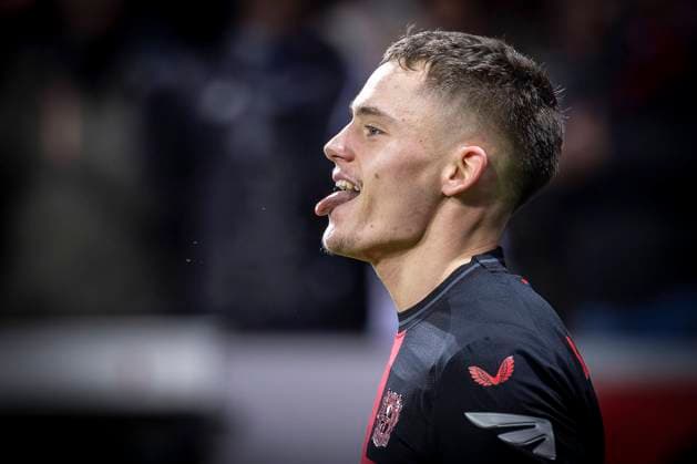 Sport Bilder des Tages 1. Fußball-Bundesliga, Bayer 04 Leverkusen - Eintracht Frankfurt, 17.12.2023 Florian Wirtz (Bayer 04 Leverkusen, Nr. 10) freut sich nach seinem Treffer zum 3:0; Leverkusen, 17.12.2023: 15. Spieltag der 1. Fußball-Bundesliga, Bayer 04 Leverkusen - Eintracht Frankfurt, BayArena, Leverkusen. DFL REGULATIONS PROHIBIT ANY USE OF PHOTOGRAPHS AS IMAGE SEQUENCES AND OR QUASI-VIDEO. *** 1 Soccer Bundesliga, Bayer 04 Leverkusen Eintracht Frankfurt, 17 12 2023 Florian Wirtz Bayer 04 Leverkusen, No. 10 is happy after his goal for 3 0 Leverkusen, 17 12 2023 15 Matchday of 1 Soccer Bundesliga, Bayer 04 Leverkusen Eintracht Frankfurt, BayArena, Leverkusen DFL REGULATIONS PROHIBIT ANY USE OF PHOTOGRAPHS AS IMAGE SEQUENCES AND OR QUASI VIDEO Copyright: xBEAUTIFULxSPORTS AxelxKohringx