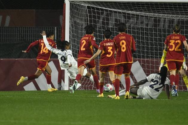 UEFA Champions League Women football match - Roma vs Paris Saint-Germain Marie-Antoinette Katoto of Paris Saint-Germain score 0-2 during the day 4 Group C of the UEFA Women s Champions League between A.S. Roma vs Paris Saint-Germain, 20 December 2023 at the Stadio Tre Fontane in Rome, Italy. Rome Italy  Copyright: xIPAxSport ABACAx