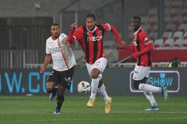 Dante (OGC Nice) - Wesley Said (RC Lens) FOOTBALL : OGC Nice vs RC Lens - Ligue 1 Uber Eats - Nice - 20 12 2023 NorbertScanella Panoramic 