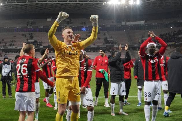Joie de l™Ã quipe de l™OGC Nice - Marcin Bulka (OGC Nice) FOOTBALL : OGC Nice vs RC Lens - Ligue 1 Uber Eats - Nice - 20 12 2023 NorbertScanella Panoramic 